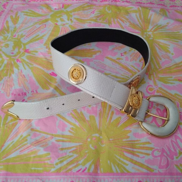 ❤️Vintage Womens ST MAARTEN DALLAS Off White Reptile and Medusa Head Belt SZ 28 main image 6